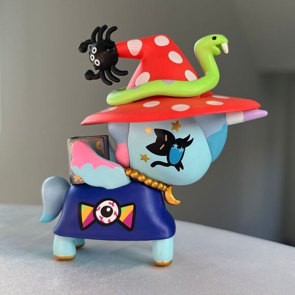 Tokidoki Spellina After Dark Unicorno Series 3 Witch Halloween Figure - Picture 2 of 7